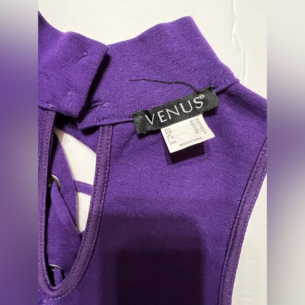WOMEN'S Purple VENUS HALTER TOP - NEW - SIZE Small pre Owner - Picture 5 of 5